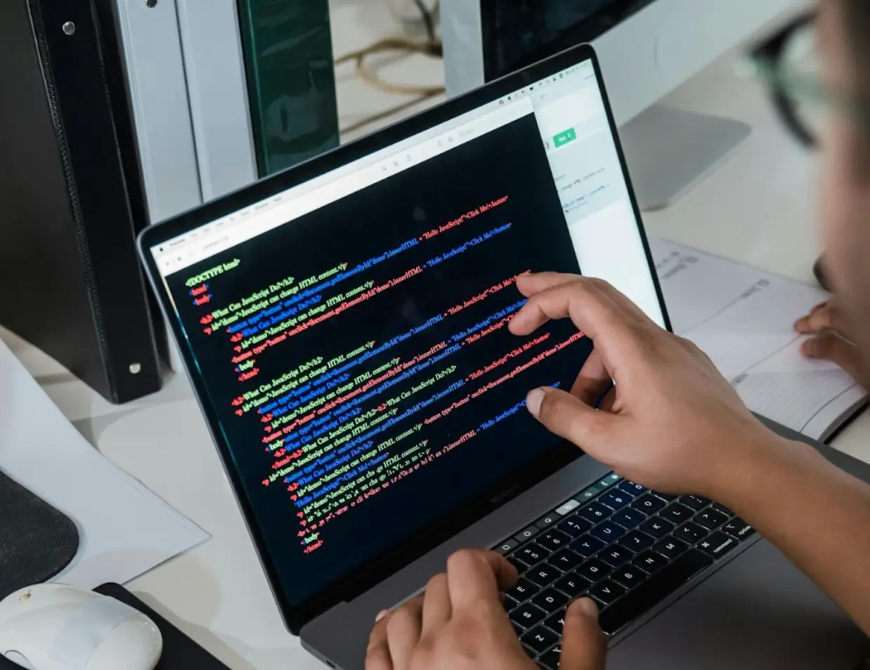 top-7-ai-tools-for-code-completion